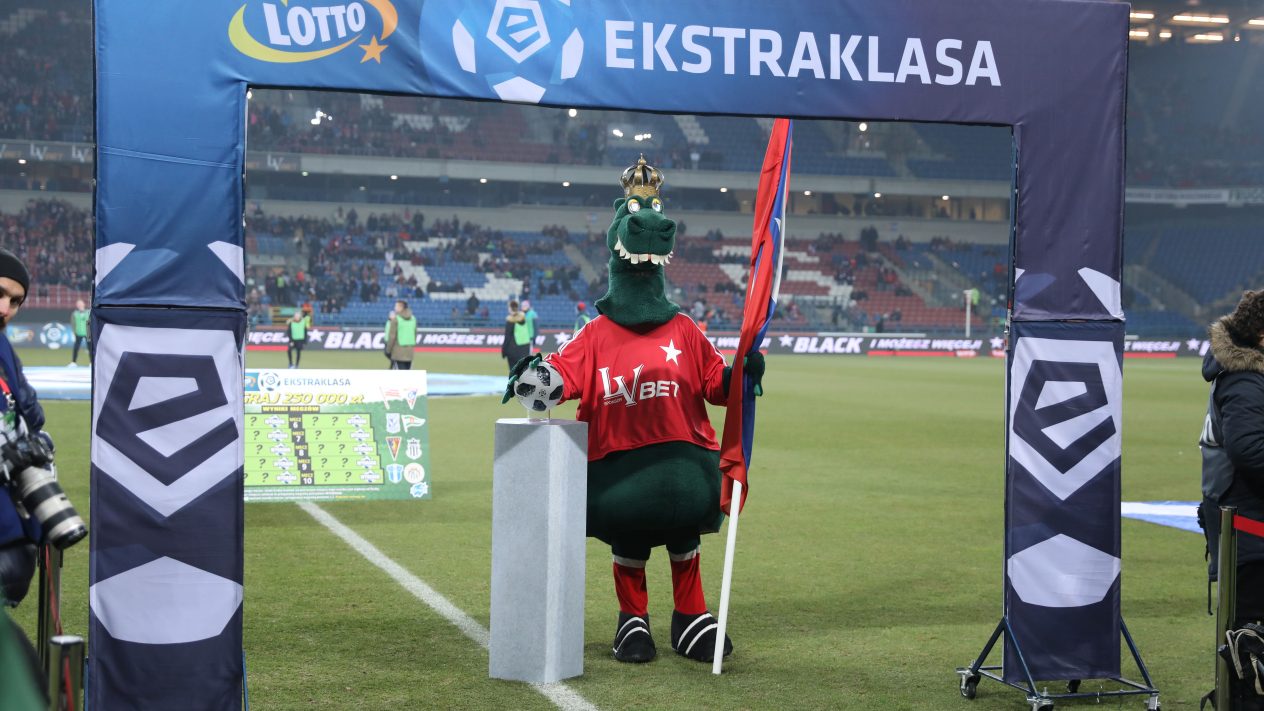SBC News Ekstraklasa launches broadcasting rights tender for operators