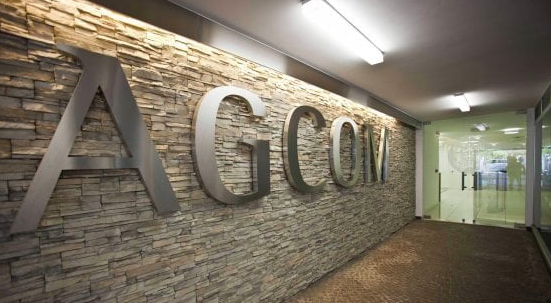 SBC News AGCOM fines Google and Twitch for Dignity Decree violations 