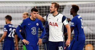 fans - Chelseas Mason Mount is consoled by Tottenham Hotspur's Harry Kane after his missed penalty in the shoot out leads to them losing the Carabao Cup fourth round match at the Tottenham Hotspur Stadium, London.