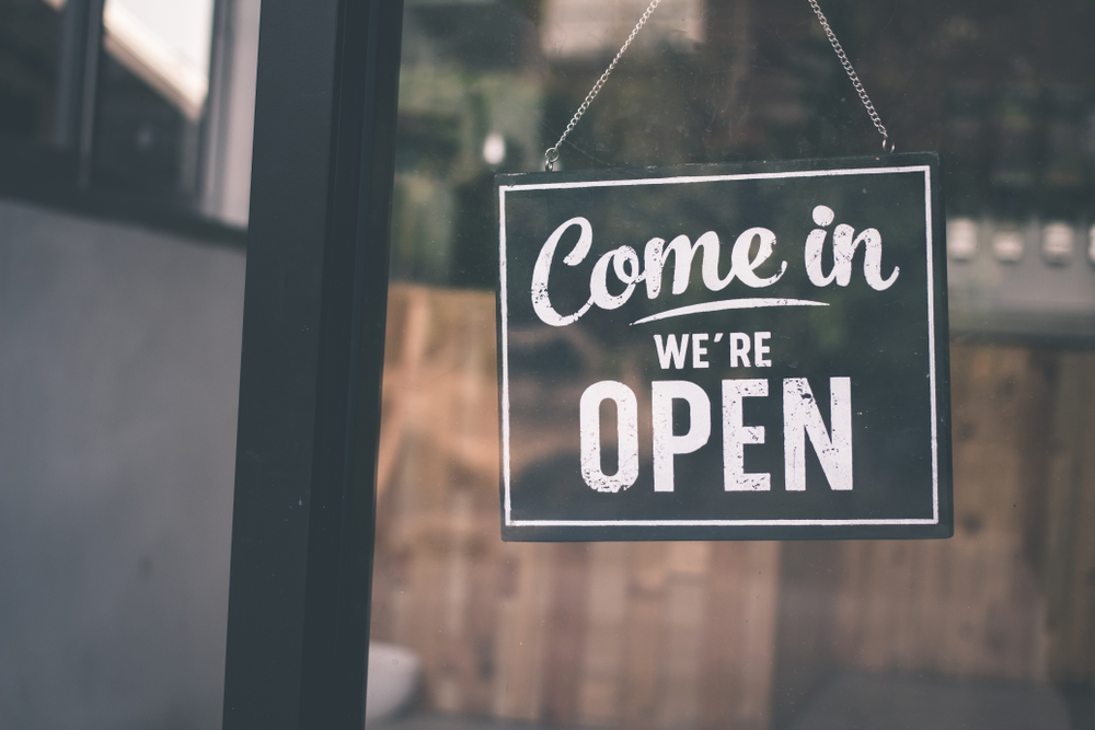 BHA chief urges government to keep betting shops open in Tier 3