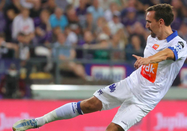SBC News Circus nets max Flemish coverage with KAA Gent partnership 