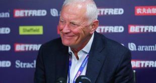 SBC News Barry Hearn: Bookmakers falling short on horse racing support