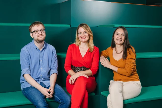 Bayes Esports Comms Team