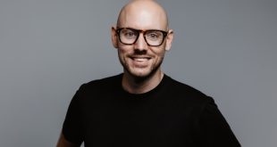 Simon Lidzèn, Fast Track CEO and co-founder