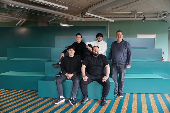 Bayes Esports & Team Snowball