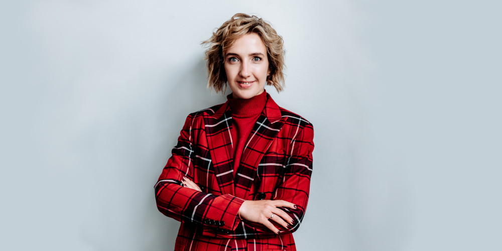 Epom: exploring seasonality in advertising and how to deal with it