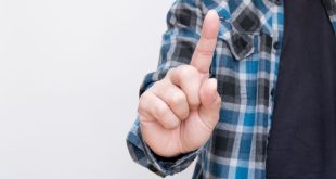 A man wagging his finger