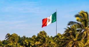The flag of Mexico, where revenue has rising for Codere Online