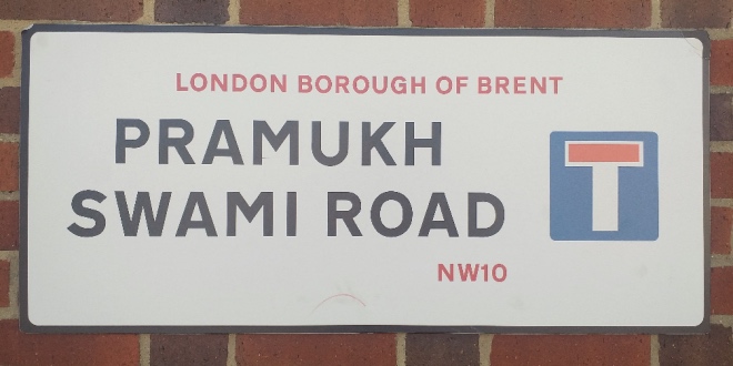 Street sign for Pramukh Swami Road, Brent, London