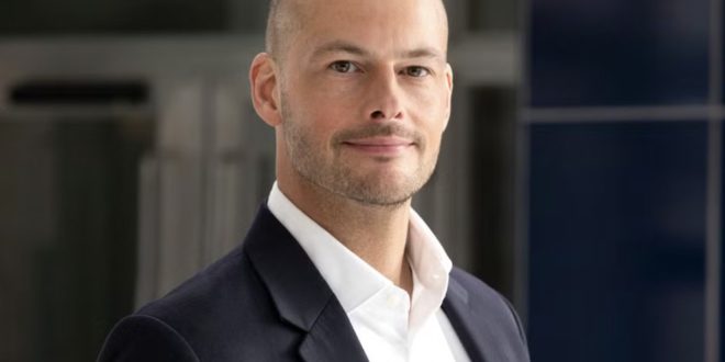 Mikael Bäcke:ATG