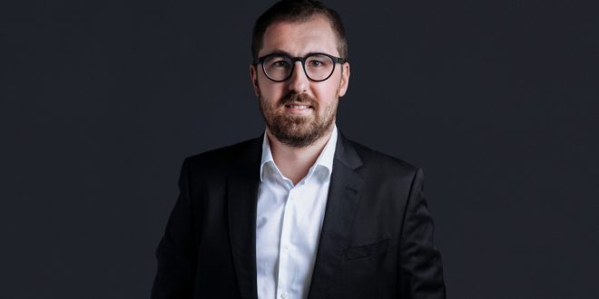 Headshot of Vlad Bondarenko, Head of Product at ReferOn.