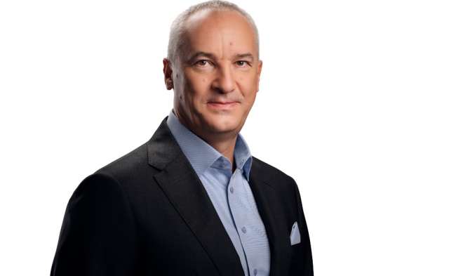 Robert Chvatal: F1 provides global grid for Allwyn’s responsibility ambitions 2 Robert Chvatal, Allwyn CEO