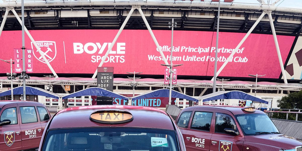 BoyleSports logo at West Ham