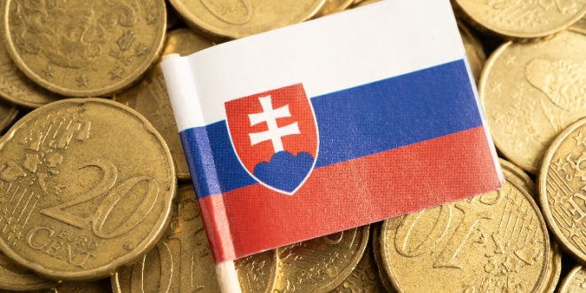 Slovakia tax rate under fire by populists
