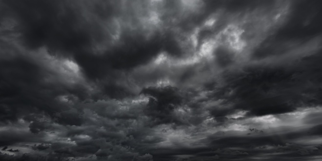 Black clouds, symbolisng the black market the Dutch regulator and gaming market are fighting against