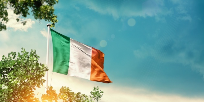 Ireland flag, as 3et enters the market