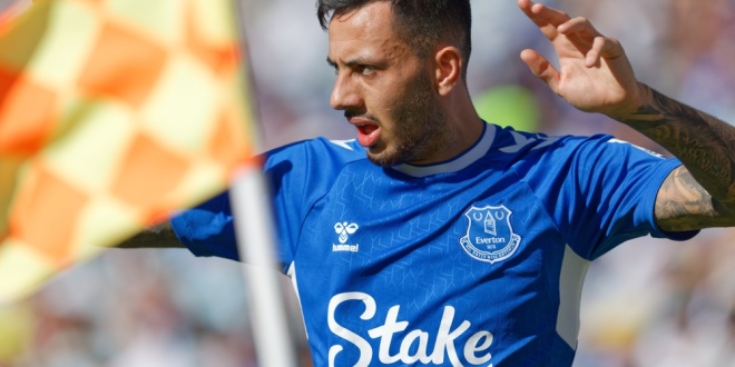 An Everton FC player with a Stake branded shirt, one of the Premier League clubs Entain has directly contacted