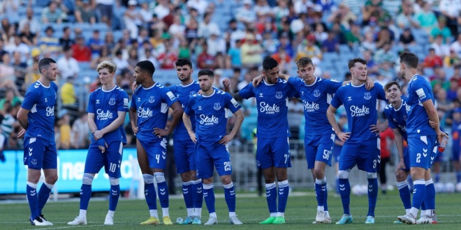 Everton FC, sponsored by Stake, one of the firms Entain is calling for a PL sponsorship ban on