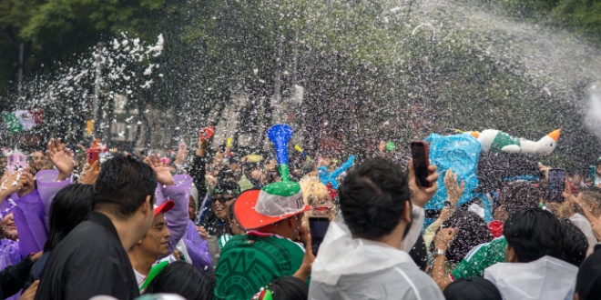 England’s win against Mexico amplifies hype ahead of Norway quarter final clash 4 Fans before Mexico vs England