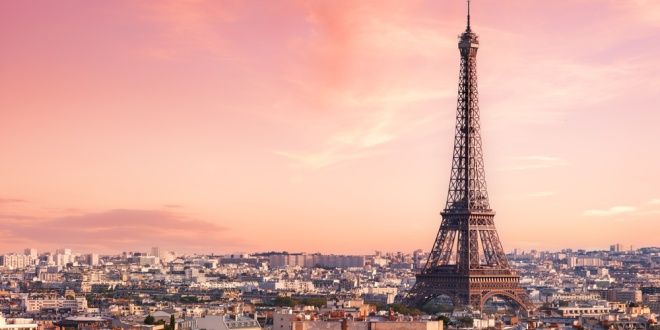 Skyline of Paris, France, where Polymarket has been blocked