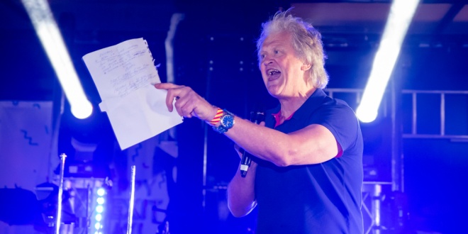 Wetherspoons Chair Tim Martin, who was quick to dismiss and scrutinise a Financial Times article