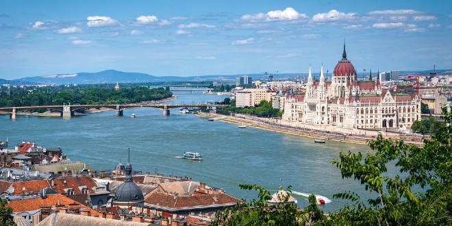 Hungary parliament