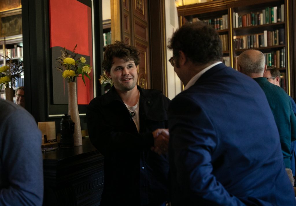 BETBY sponsors MOVE Cup tournament in “next step” of chess mission 4 Magnus Carlsen at the MOVE Cup launch event